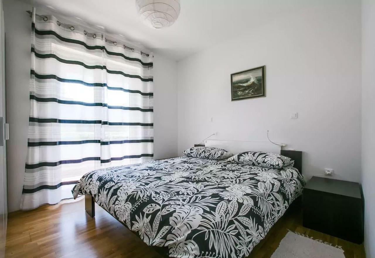 Apartment Vitalia 2+2 Пореч Экстерьер фото