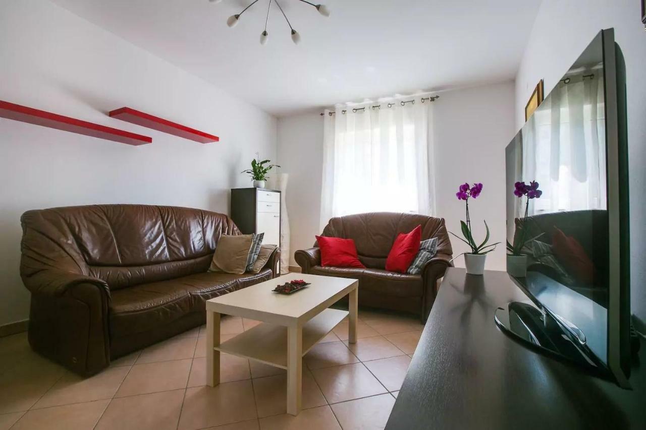 Apartment Vitalia 2+2 Пореч Экстерьер фото